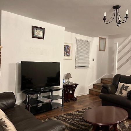 Spacious 2 Bedroom House Shotton  Extérieur photo